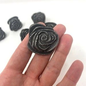 Floral Black Metal Cabinet Pulls Knobs Set of 6 Signed AXC